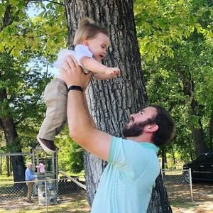 Meet your Posher, Hunter